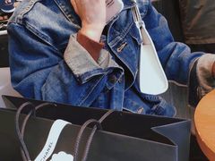 -Chanel(德基广场店)