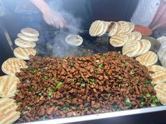 -正宁路小吃夜市