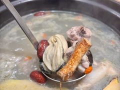 -濠轩阁特色生蚝火锅总店