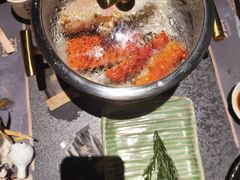 -雍容荟帝王蟹活龙虾展台自助(IFS黑金店)