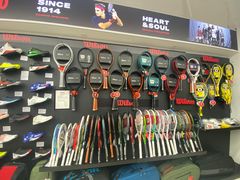 -Wilson威尔胜(漕溪北路店)