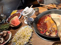 -萍姐火锅·公路夜市(武汉首店)