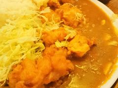 口蘑鸡块咖喱饭-金龙咖喱