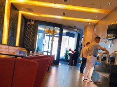 -昆明朗威酒店(昆明站火车站双桥夜市风情街店)