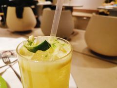 春天-théATRE 茶聚场(王府中環店)