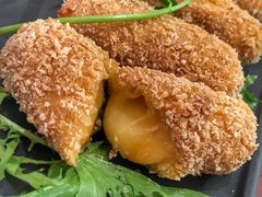 -Hooley's活利仕西餐厅(珠江新城店)