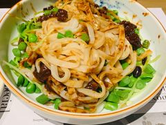 炸酱面-小大董·烤鸭(凤凰汇店)