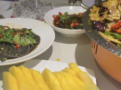 -小鱼小牛·鱼牛干锅·脆鱼火锅(世欧广场店)