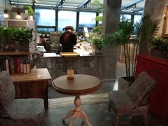 -HIGH FIVE哈福手工汉堡(桂林路店)