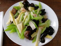 -华洋狼诱惑酱骨头(白塔堡店)