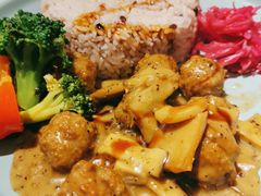 肉丸饭-YUMI芽米·法式烘焙·咖啡(骖鸾路店)