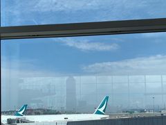 -星巴克(香港国际机场44号闸店)