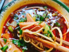 -拈签一笑黄牛肉辣卤串串
