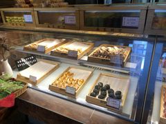 面包甜点陈列柜-南宋胡记(杭州体育场路店)