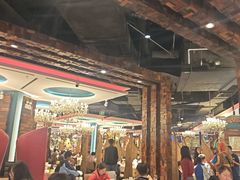 -四海一家自助餐(益田假日广场店)