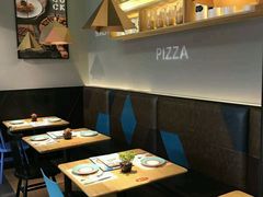-菲滋意式餐厅(海宁银泰城店)