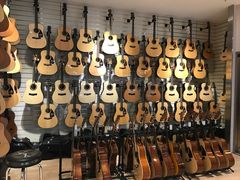 -柏斯音乐艺术中心·钢琴·吉他(世纪金源店)