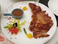 -ins森林童话餐厅coffee&bistro