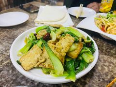 -王魁烧烤美食城(文化西路店)