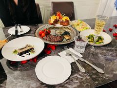 -LESCEDARS Brasserie Bistro香柏树