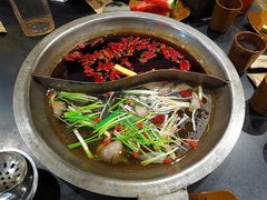 -宽板凳老灶火锅(南礼士路店)