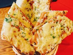 芝士蒜蓉面包-申德勒加油站餐厅(三里屯北小街店)