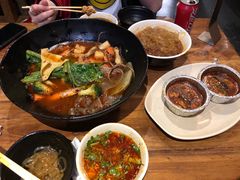 -万记麻辣烫国展总店