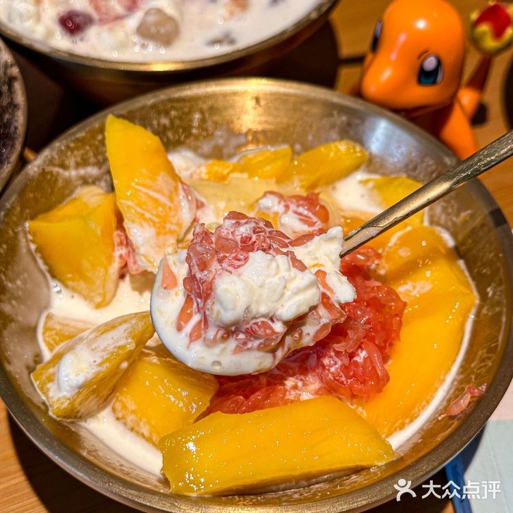 夏日炎炎，怎能不来上一口绵绵冰呢？