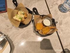 -必胜客(上海新南方商城PH店)