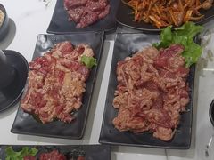 -啊美丽炭火烤肉(滑翔一店)