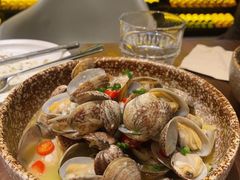 白葡萄酒蒸煮蛤蜊-ibarrel爱杯·bistro&brunch(江宁路店)