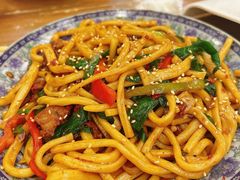 -清真·玛丽亚新疆菜主题餐厅(浙江中路店)