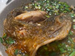 -肖肖酸萝卜鱼火锅(总店)