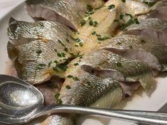 -蚝美人·生蚝海鲜烧烤(茶花园店)