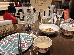 -海派悦庭·海胆烧麦·新融合菜(凯德广场店)