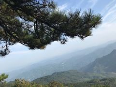 -罗田薄刀峰风景区