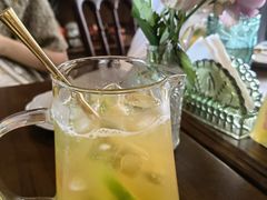 缤纷水果茶-LE MISSMORE餐酒吧(茉念西里店)