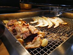 -肉甲韩国木炭烤肉(新壹街1店)