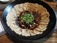 -每食每刻·皖北新民地锅鸡