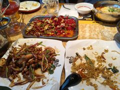 -喝丢一只鞋海鲜烧烤·海肠捞饭(东关街店)