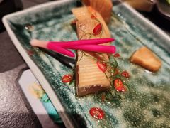 -铭牛烧肉·和牛海鲜自助(高新月牙湖店)