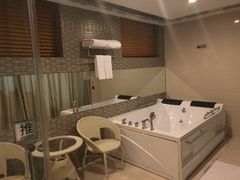 双人浴缸-老味道民宿(栈桥店)