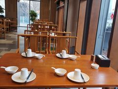-翠山·映月湖景餐厅(映月湖公园店)