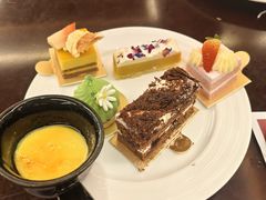 -东莞塘厦三正半山温泉酒店·沙利文西餐厅