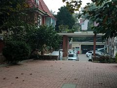 -大学路8号炸串(大学路十四号院店)