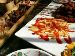 -树下时尚餐厅(翠园街店)