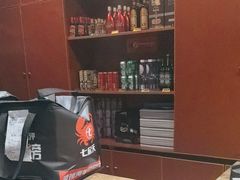-七欣天香辣蟹火锅(上海银亿滨江店)