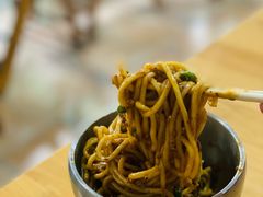 素椒杂酱面-左撇子私房面