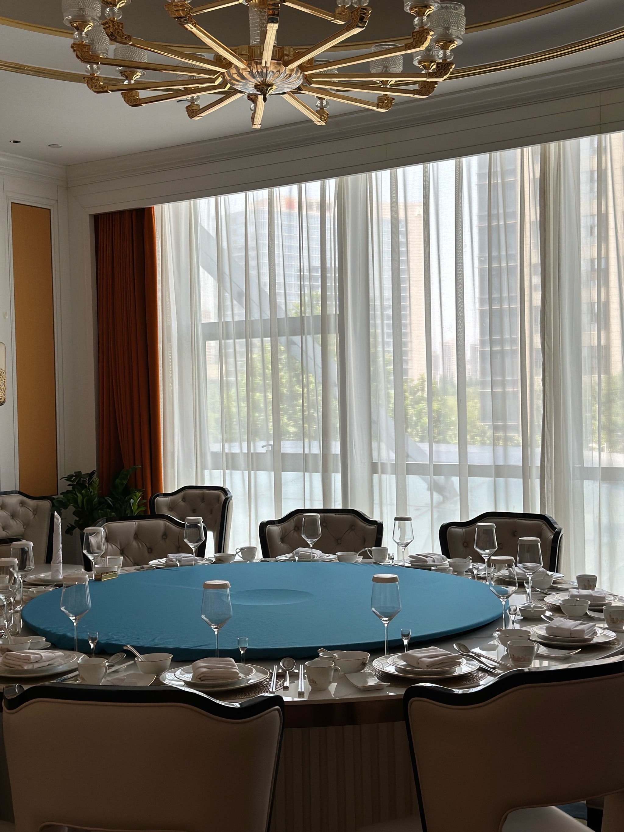 【香港荣记·臻品荟|一场味蕾的奢华盛宴】