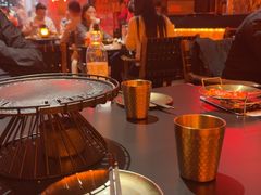-何师烧烤Pro ·江湖川菜·小龙虾·精酿(太古里旗舰店)